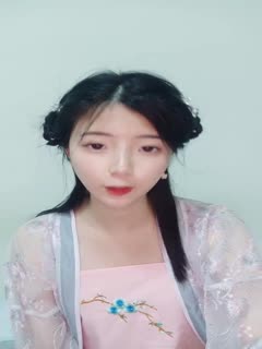 麻花辫超清纯00后萝莉萌妹自慰啪啪 无毛美穴情趣制服网袜 自摸一番再开操 深喉口交翘起屁股后入
